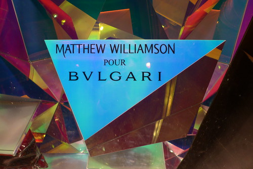 Vitrine Matthew Williamson pour Bulgari - Paris, janvier 2011