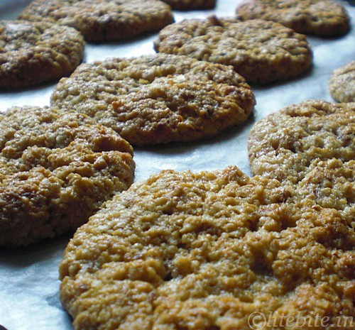 Easy Almond meal Cookies