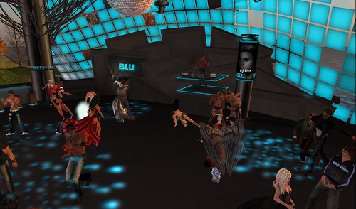 dance floor at blu dancebar