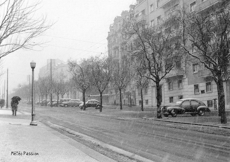 chute de neige à Lisbonne au Portugal début février 1954