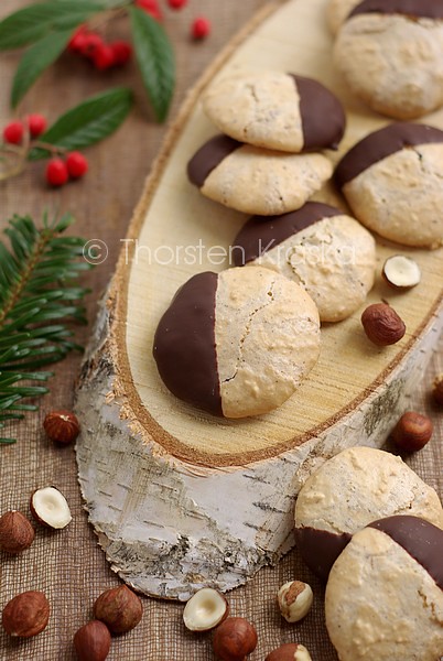 Hazelnut Cookies for Christmas
