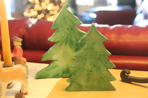 Christmas Project: Nature Table Evergreens for Friends