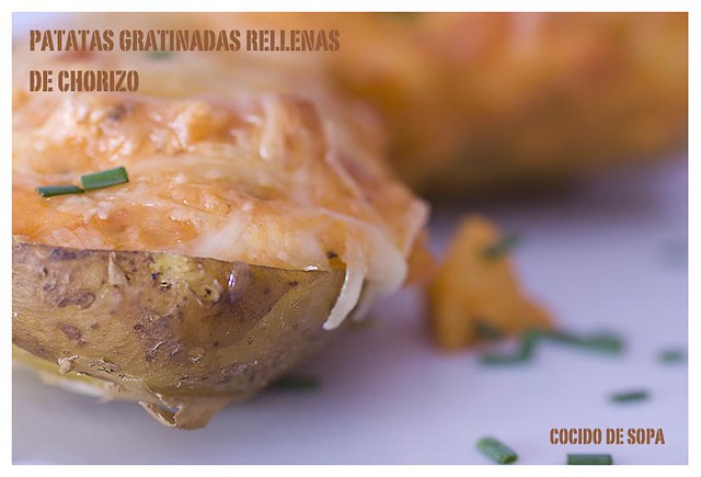 Patatas gratinadas rellenas de chorizo_2