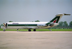 Alitalia DC-9-32 I-RIBD TSF 11/08/1989