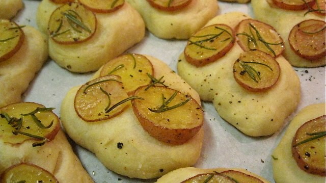 Potato Rosemary Pizzettes
