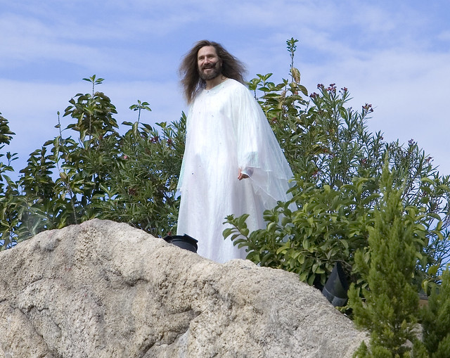 Jesus returns!