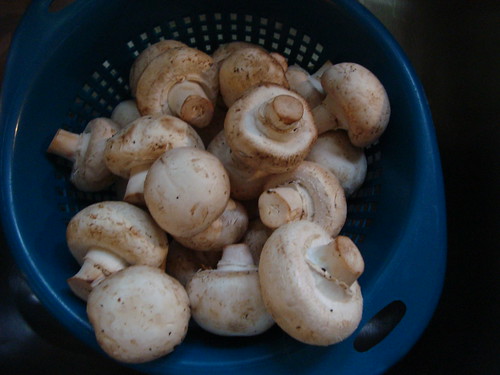 vegan marinated mushrooms
