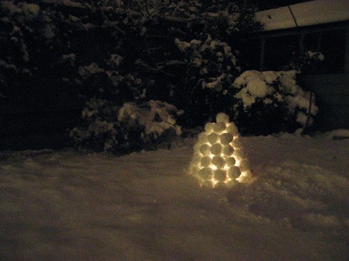 a snow lantern