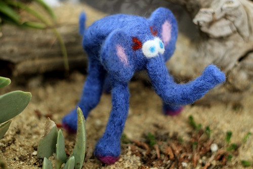 Felted Elephant in the Wild!