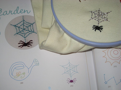 Day 20: Doodle Stitched Spider & Web Embroidery 