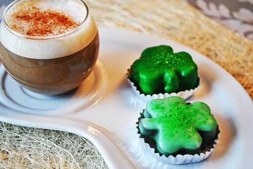 St.Patty's Day Clover Leaf Petit Fours