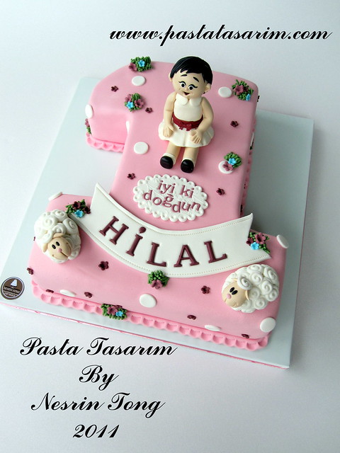  1ST BIRTHDAY CAKE - HILAL