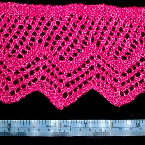 knitting lace cuff started