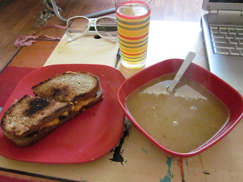Grilled cheeze, soup and cider
