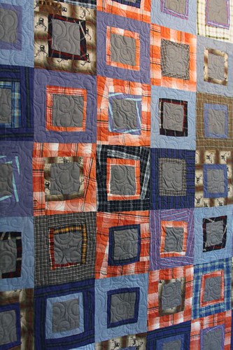 mamaka mills recycled quilt, memory quilt, sustainable quilt, quilt made from shirts, clothing quilt 4