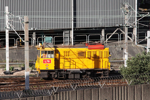 MTR battery-electric loco L76 shunting at Kowloon Bay depot