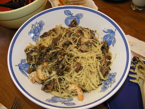 Pasta with Mushrooms and Shrimp
