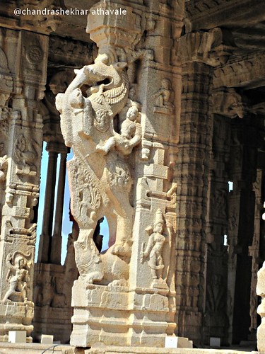 viththal temple dancers hall pillar support