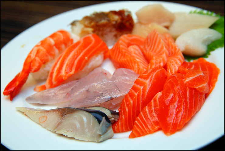 sushi-sashimi