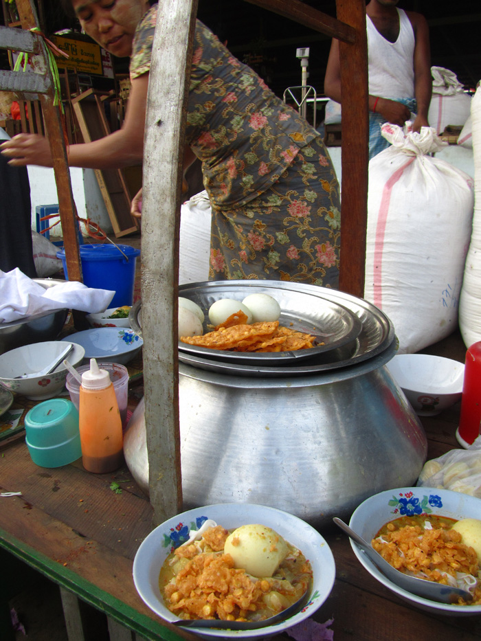 Burmese Mohinga Breakfast