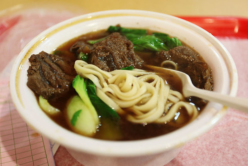 Beef stew noodle
