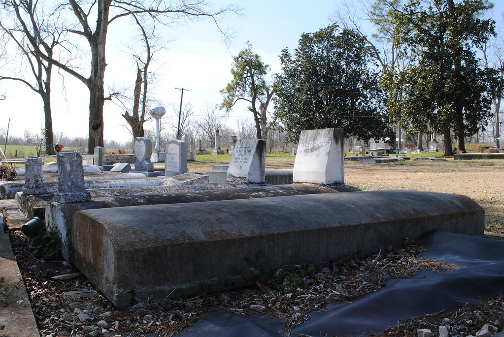 st. raphael cemetery graves