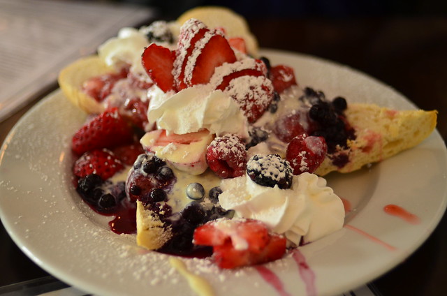Mascapone-stuffed french toast with berries