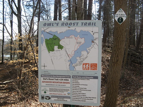 Owl's Roost Trail sign