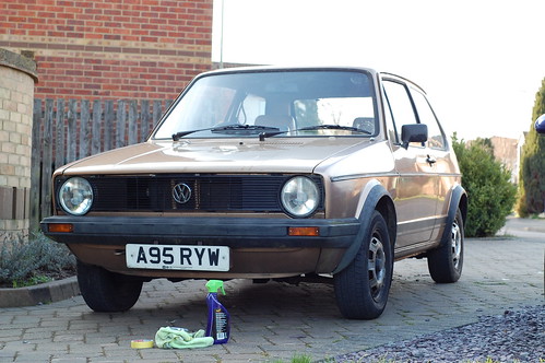 A 1983 MK1 Series 2 Golf Driver 13 engine on Carbs And dya know what