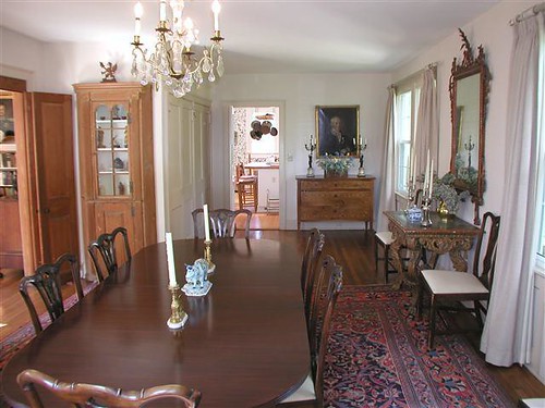 CT house dining room