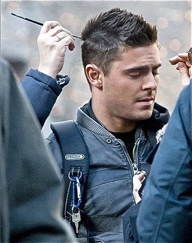 pictures of zac efron in 2011. Zac Efron - NYC 2011