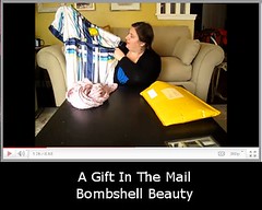 Gift - Bombshell Beauty button