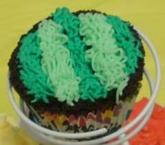 cupcakes_birthday_brobee_happycakecrafts_3_11
