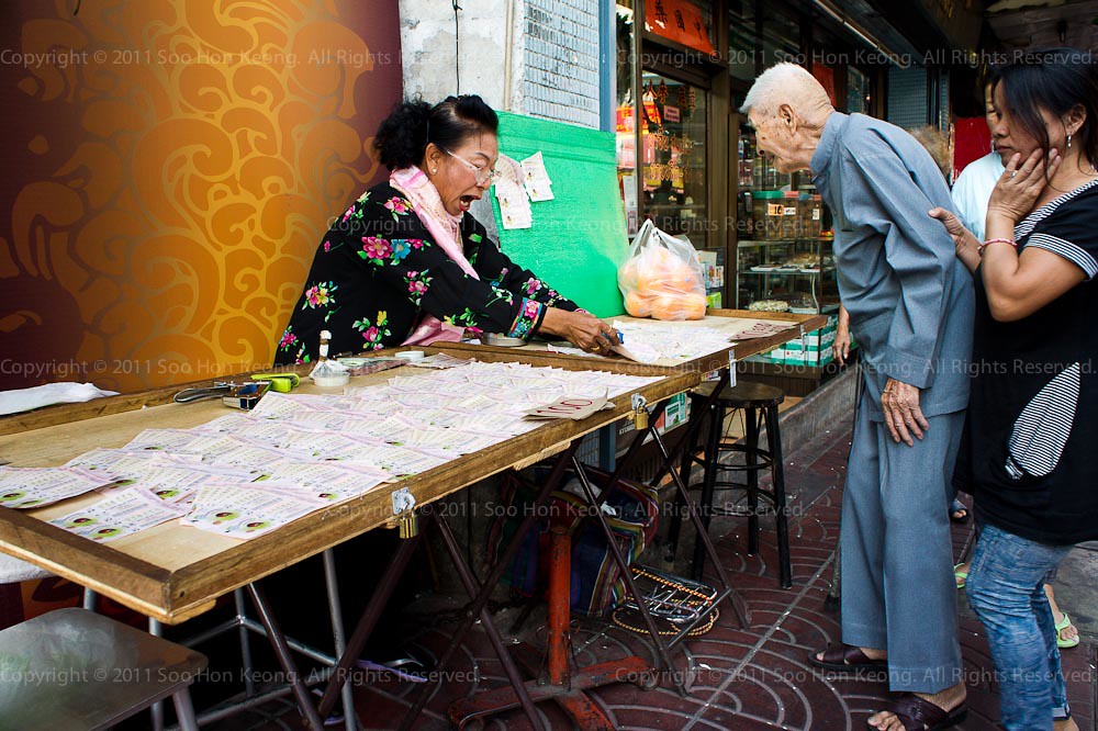 Lottery Seller @ Bangkok, Thailand