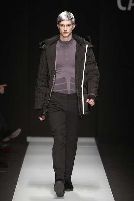 Theo Hall3094_FW11_Milan_Carlo Pignatelli Outside(Simply Male Models)