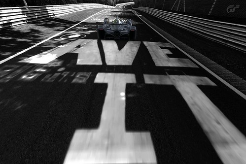 Gran Turismo 5 Red Bull X2010 AVE IT