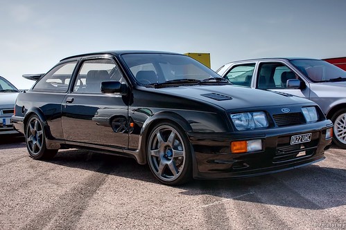 Ford Sierra RS Cosworth share 1Ford Sierra RS Cosworth