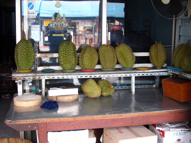 Durian outside of Loong Peeak ลุงเปี๊ยก