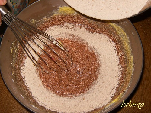 Cake de moras y choco-añadir cacao
