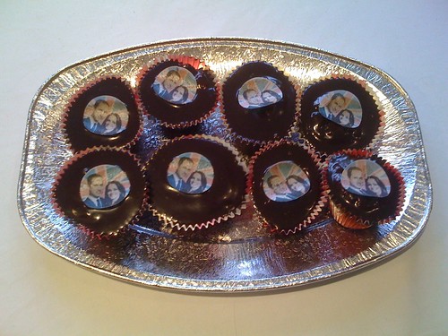 Royal wedding cupcakes