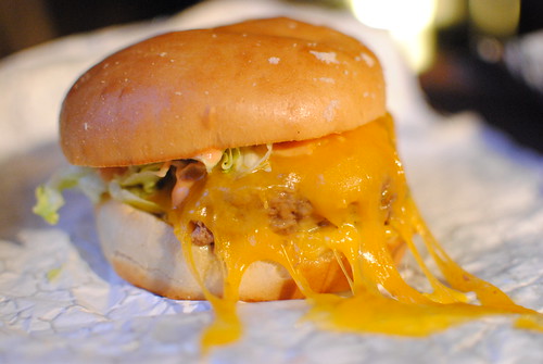 Gilpin's steamed cheeseburger