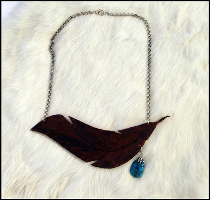 fhf-leafnecklace