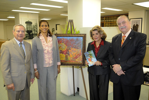 Biblioteca Colón de la OEA presentó “Historias de Mujeres Crueles”, de la escritora panameña Rosa María Britton