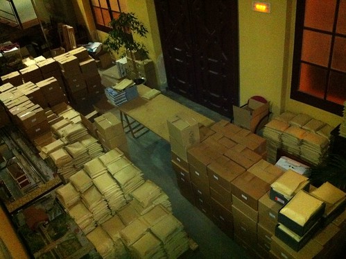3.000 llibres preparats per regalar per l'Ajuntament de Gelida... En plena crisi!