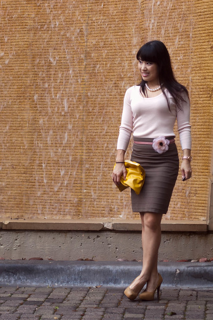 banana republic pink knit american apparel medium carry all pouch yellow clutch express high waist mini bandage skirt cool earth forever 21 yellow pumps michael kors rose gold watch mk5430 agaci pink skinny belt flower clip