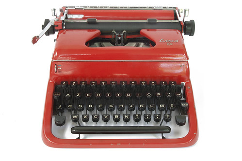 Everest K2 typewriter