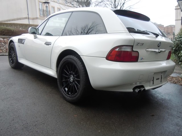 2002 Z3 Coupe | Alpine White | Black | Automatic | Japan