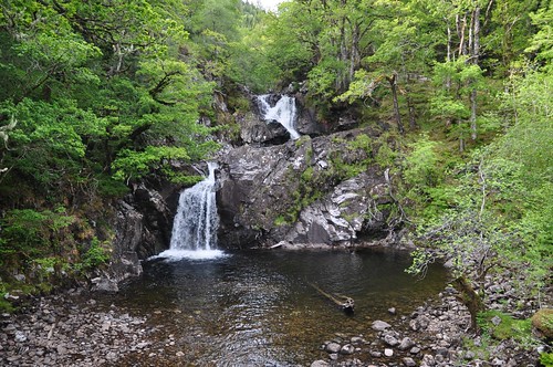 Eas Chia-aig Witches Pool and Waterfall