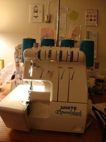 the serger---Antoinette showed me how to use it--tension needs work..