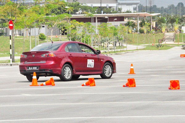 Auto test at SerdangDSC_0122